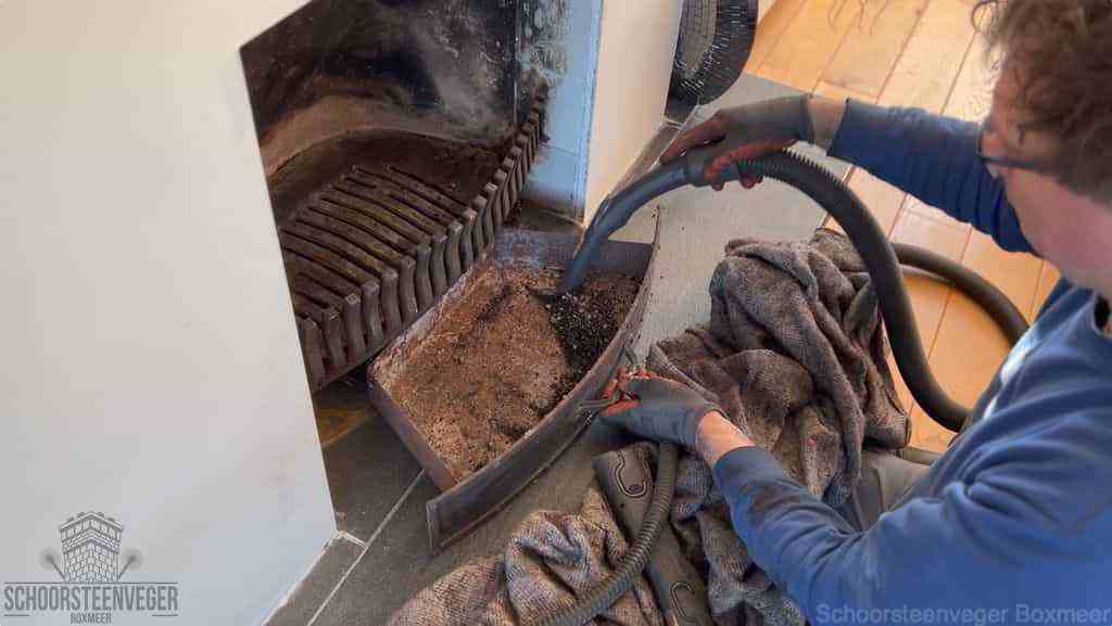 Prijs schoorsteenvegen Boxmeer schouw reinigen Prijs schoorsteenvegen Boxmeer schouw reinigen